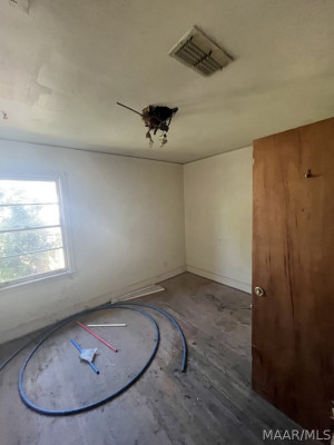 626 W Edgemont Avenue