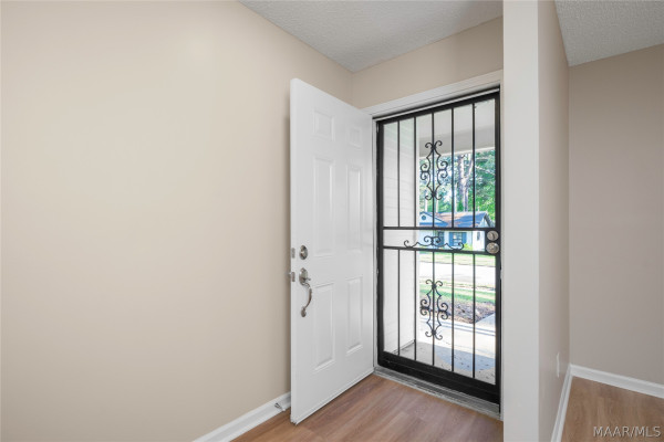 6216 South Hampton Drive