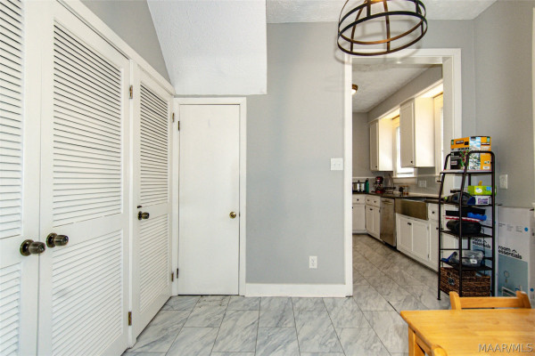 3255 Le Bron Road