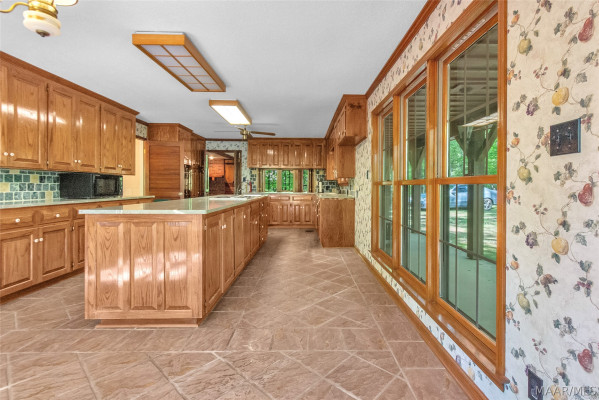 371 Harrogate Springs Road