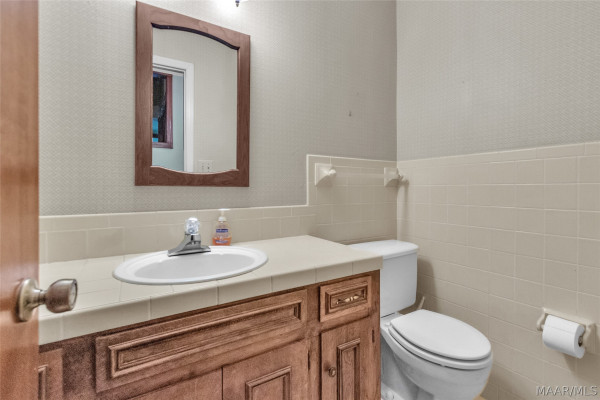 371 Harrogate Springs Road