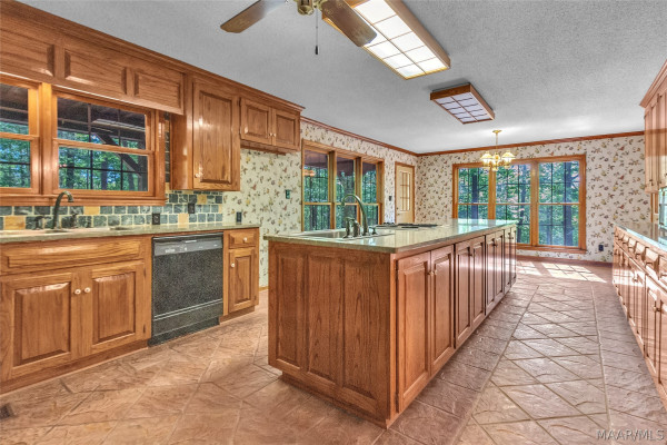 371 Harrogate Springs Road