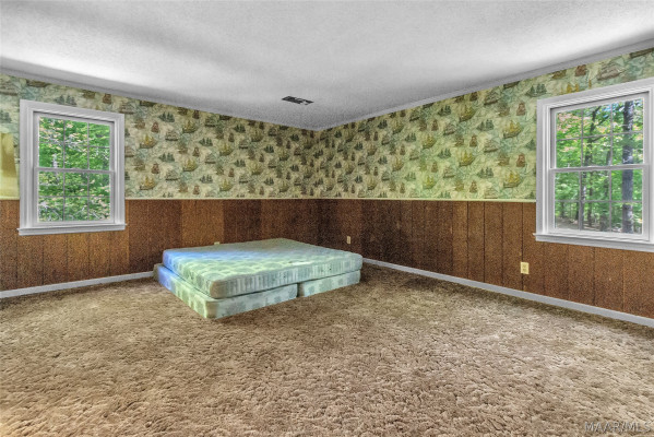 371 Harrogate Springs Road