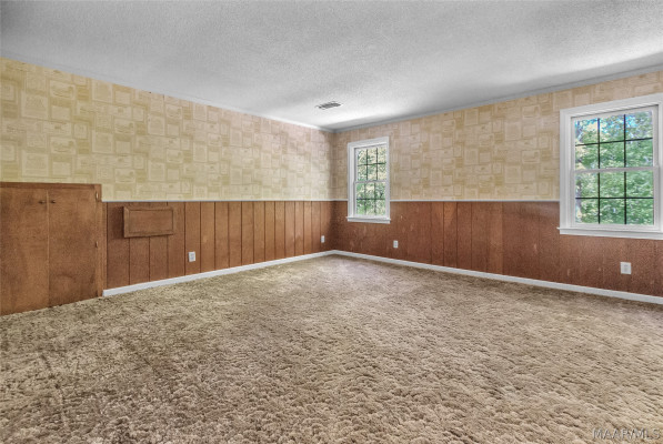 371 Harrogate Springs Road