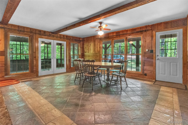 371 Harrogate Springs Road