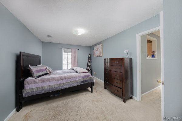 5905 FREESTONE Place