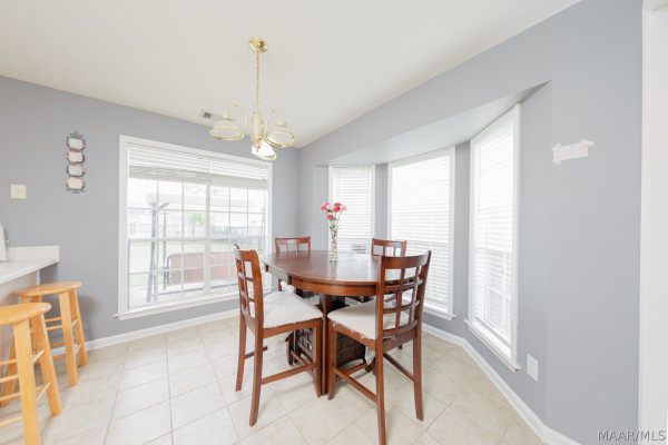 5905 FREESTONE Place