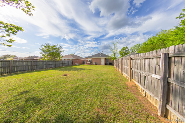 5905 FREESTONE Place