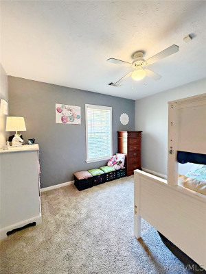 2655 Queens Hollow Court