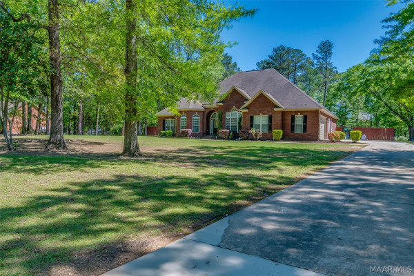 4250 MILLWOOD Lane