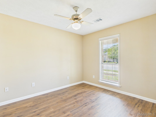 606 Sheila Boulevard