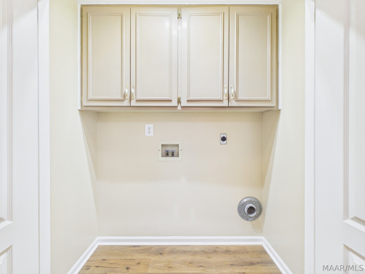 606 Sheila Boulevard