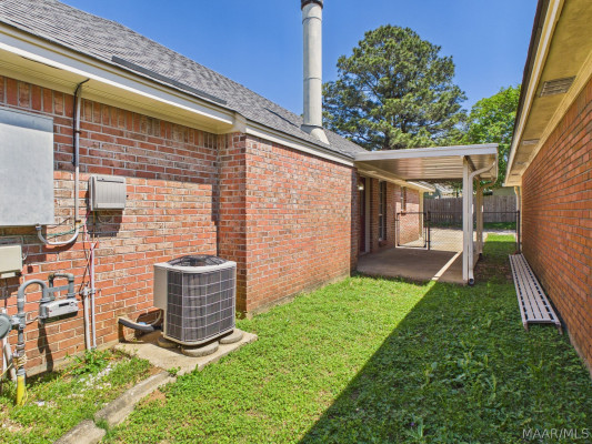 606 Sheila Boulevard