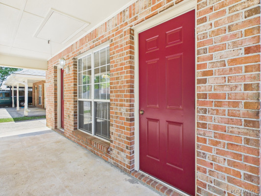 606 Sheila Boulevard