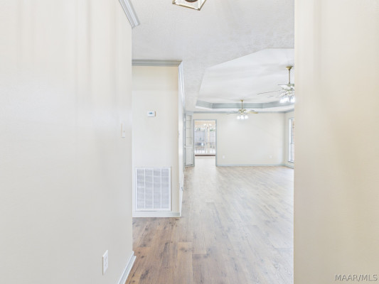 606 Sheila Boulevard