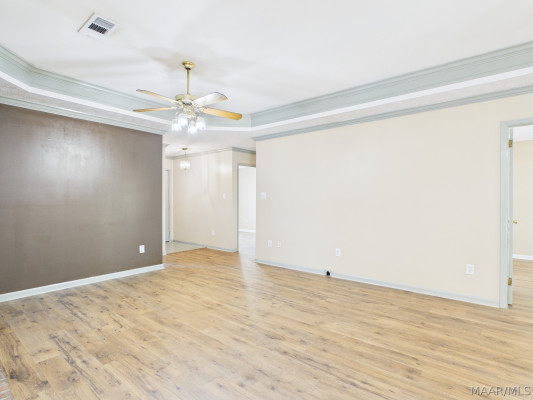 606 Sheila Boulevard