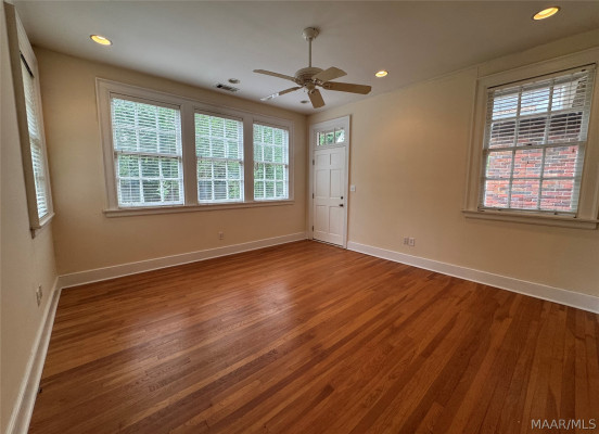 3356 Cloverdale Road