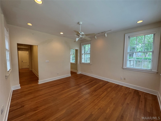 3356 Cloverdale Road