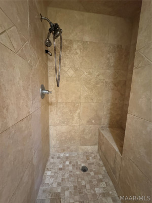 3356 Cloverdale Road