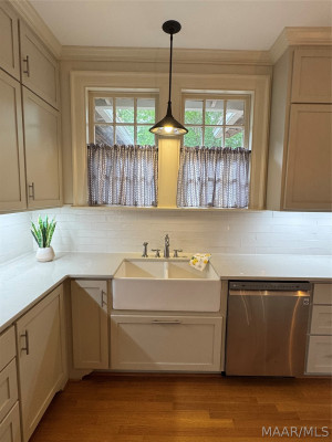 3356 Cloverdale Road