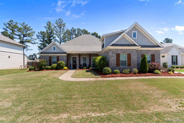 9210 Crescent Lodge Drive