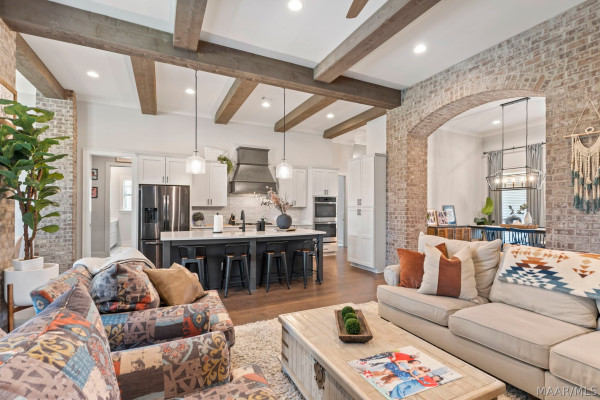 9210 Crescent Lodge Drive