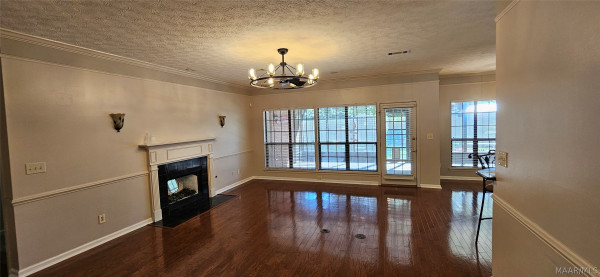 670 Thousand Oaks Drive