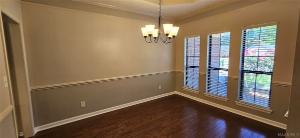 670 Thousand Oaks Drive