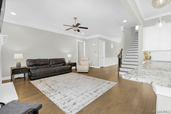 504 Jeffrey Drive