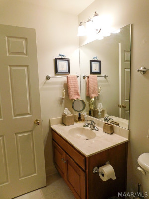 8407 Vintage Way