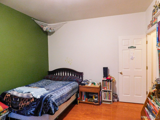 8407 Vintage Way