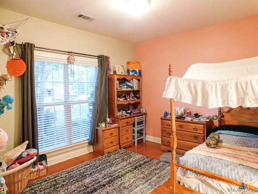 8407 Vintage Way