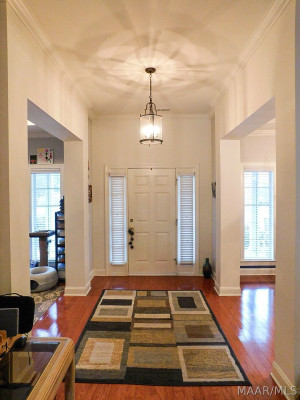 8407 Vintage Way