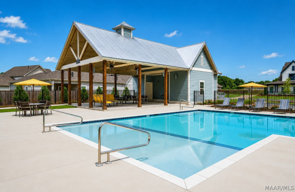 556 Argyle Circle