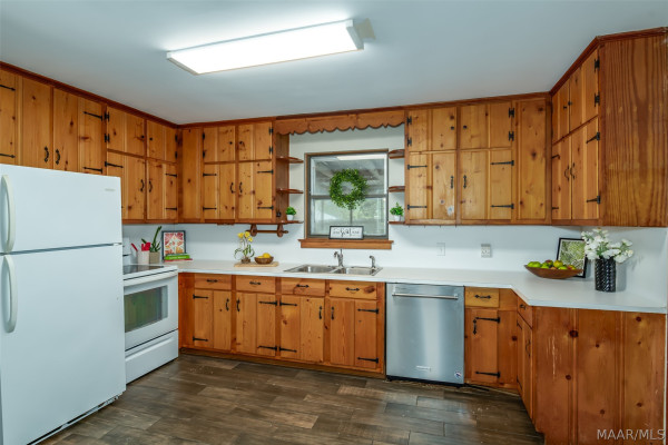 3481 BILTMORE Avenue