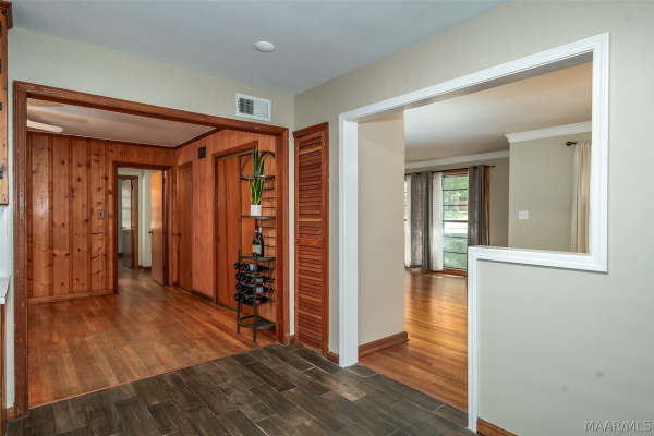 3481 BILTMORE Avenue