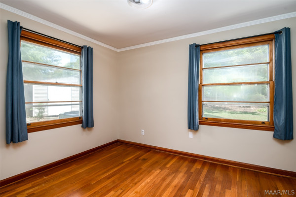 3481 BILTMORE Avenue