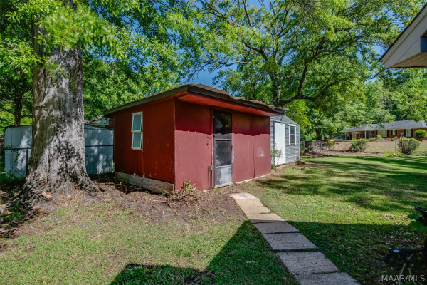 3481 BILTMORE Avenue