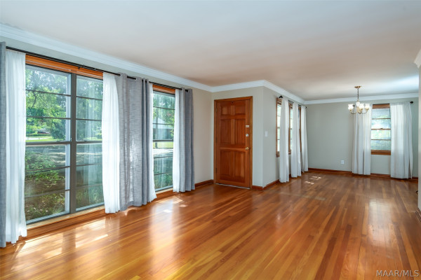 3481 BILTMORE Avenue