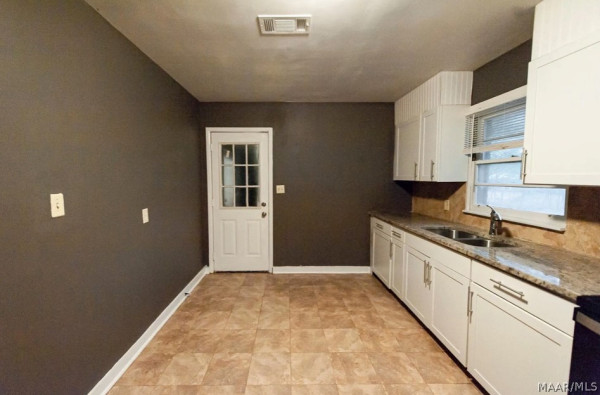 608 Lynwood Drive