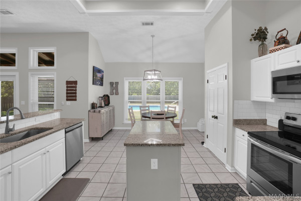 1375 Emerald Mountain Parkway