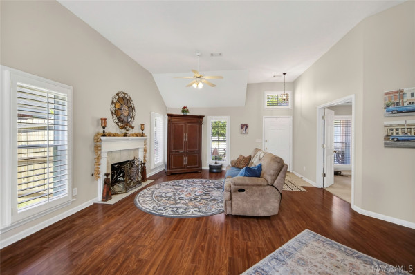 7542 Pinnacle Point