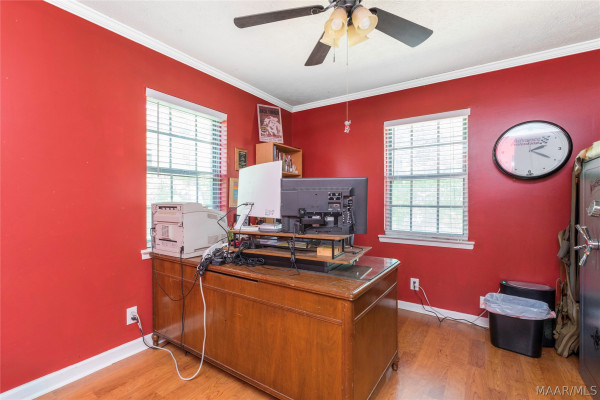 932 WHITEHALL Parkway