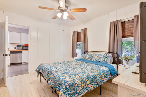 3558 S Georgetown Drive