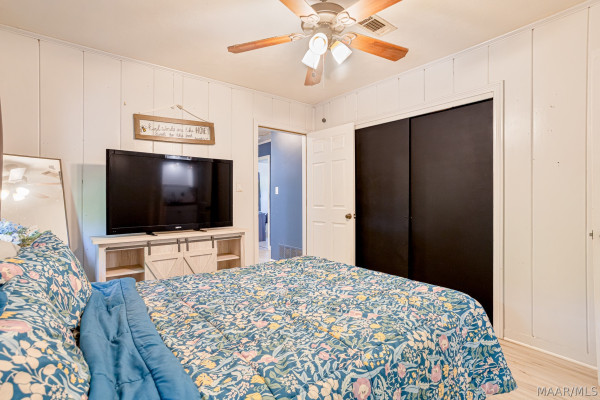 3558 S Georgetown Drive