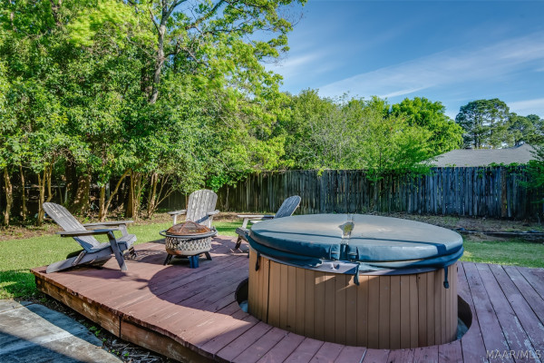 1854 LONGMEADOW Drive