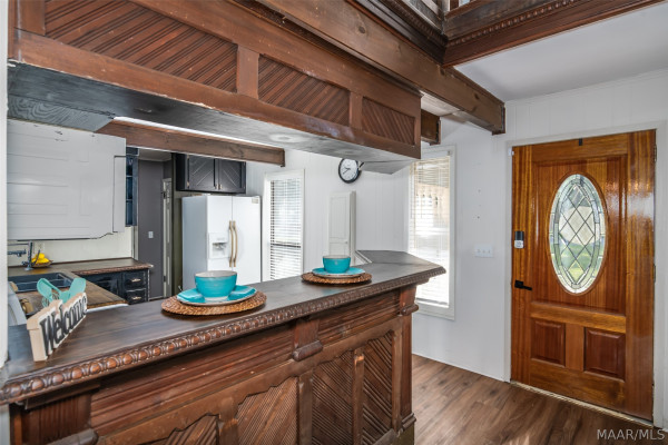 1854 LONGMEADOW Drive