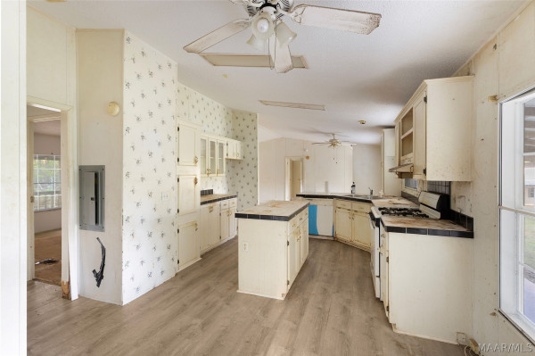 25 County Road 569 Road