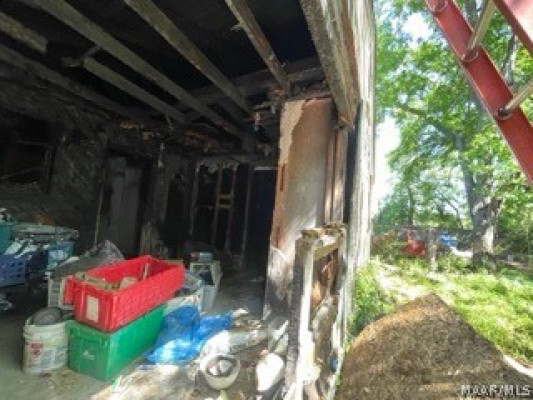 610 N MARYLAND Drive N