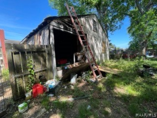 610 N MARYLAND Drive N